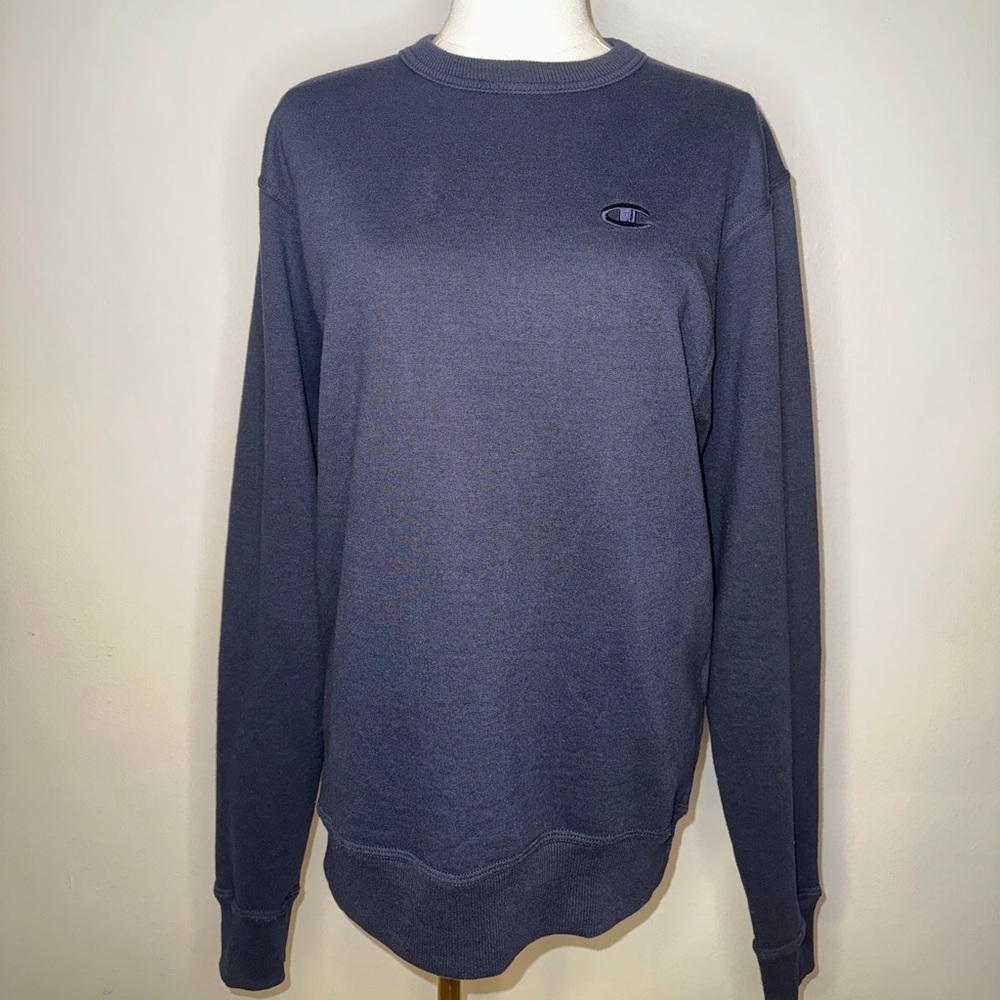 Champion Men's Dark Blue Crewneck Sweatshirt